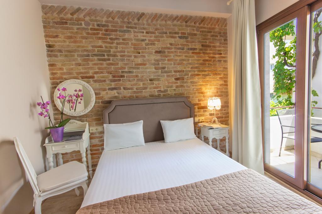 Hotel Galini Лименас Стая снимка